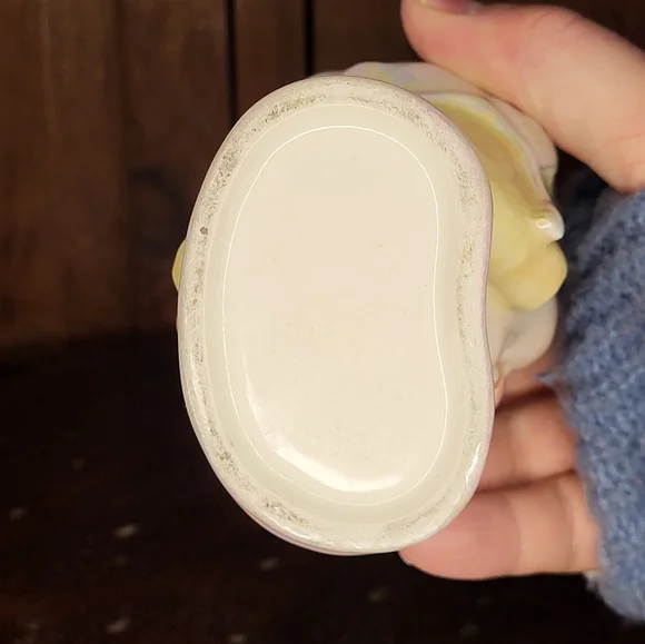 Vintage Ceramic Girl Head Vase - Picture 10 of 12